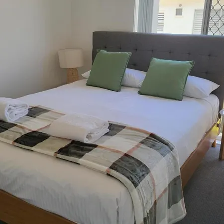Husky 19 Beautifully Appointed Apartments - Great Location - In The Heart Of Husky Huskisson Exterior photo