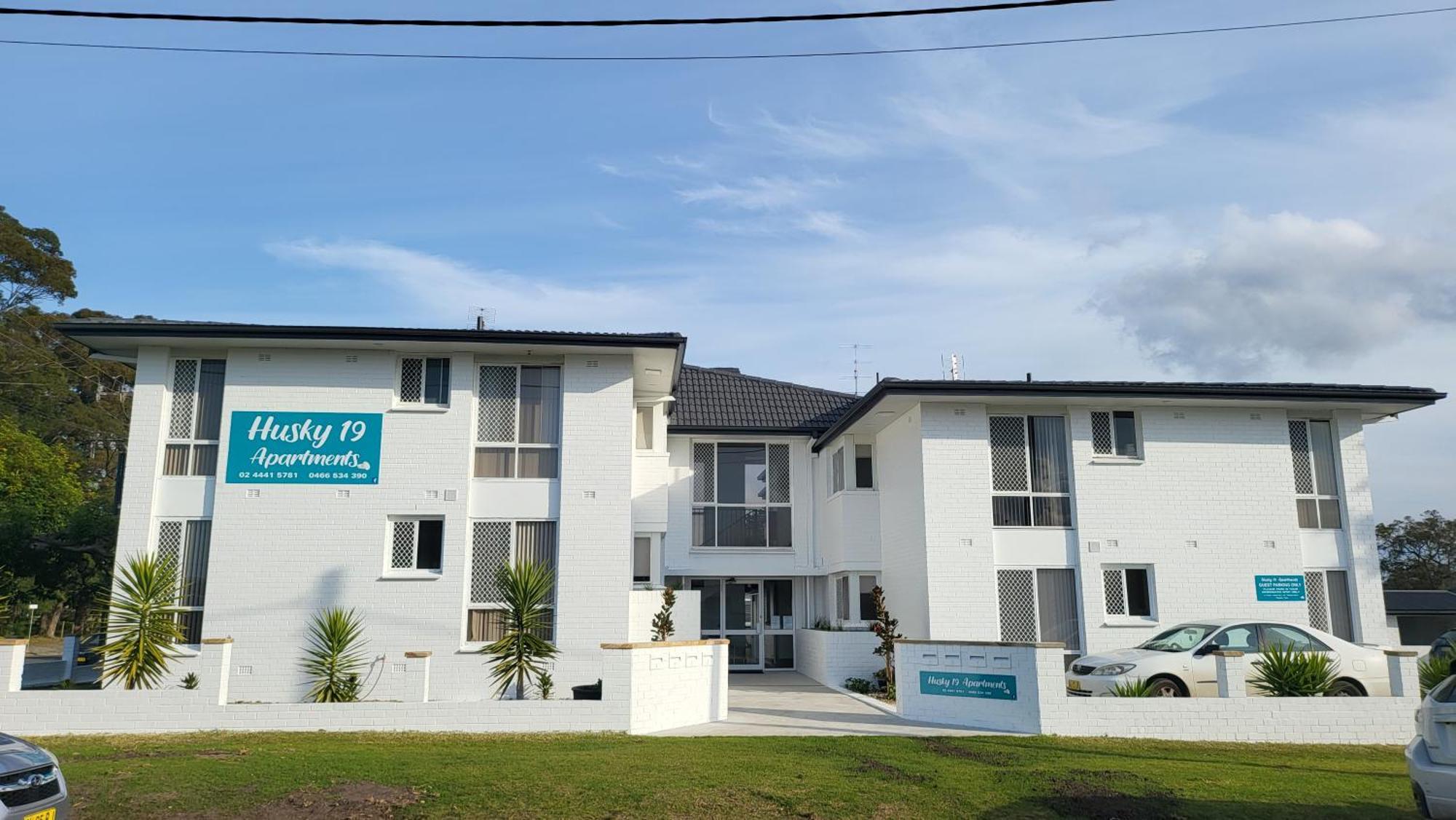 Apartment Husky 19 Beautifully Appointed - Great Location - In The Heart Of Husky *