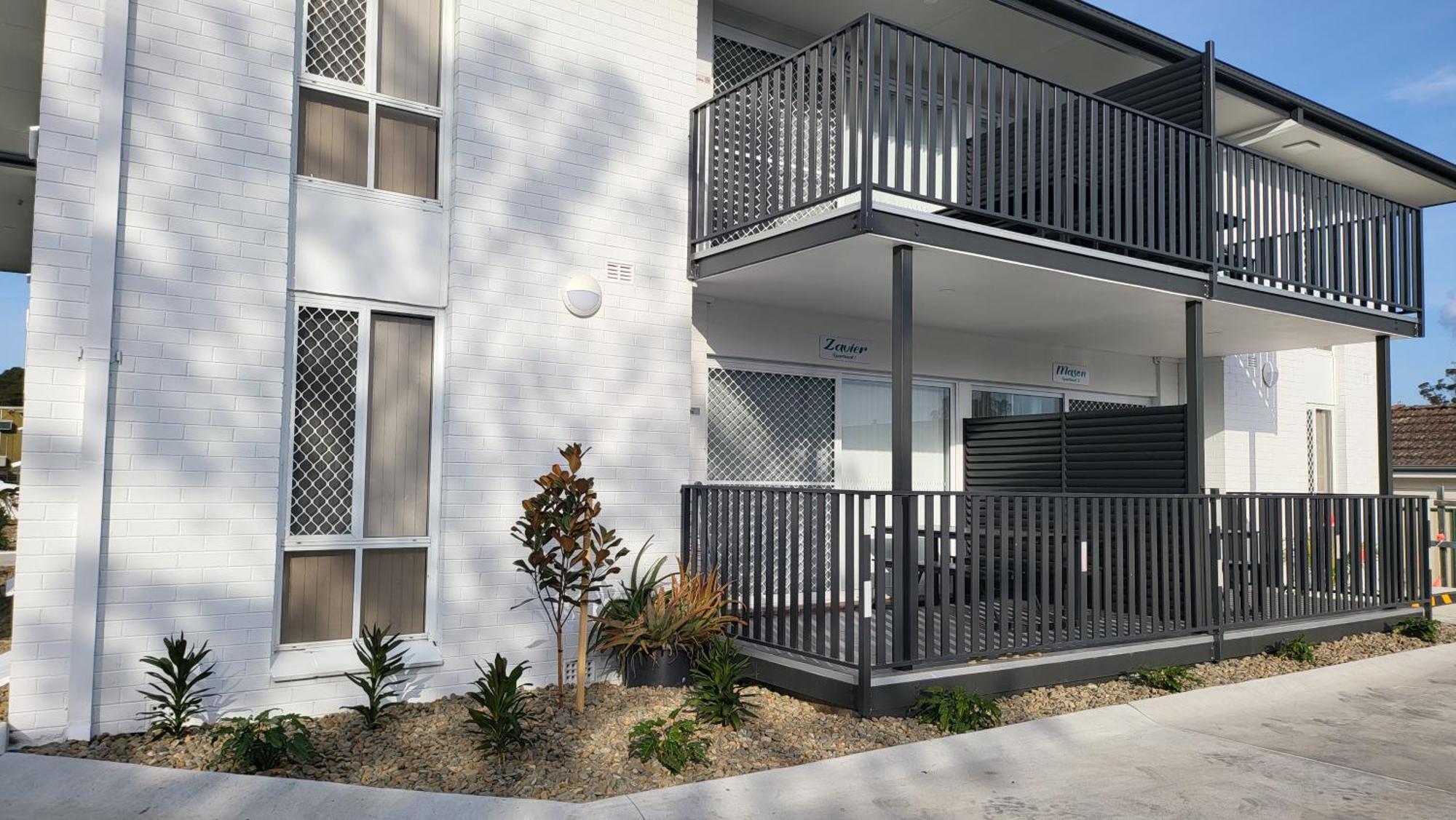 Husky 19 Beautifully Appointed - Great Location - In The Heart Of Husky *