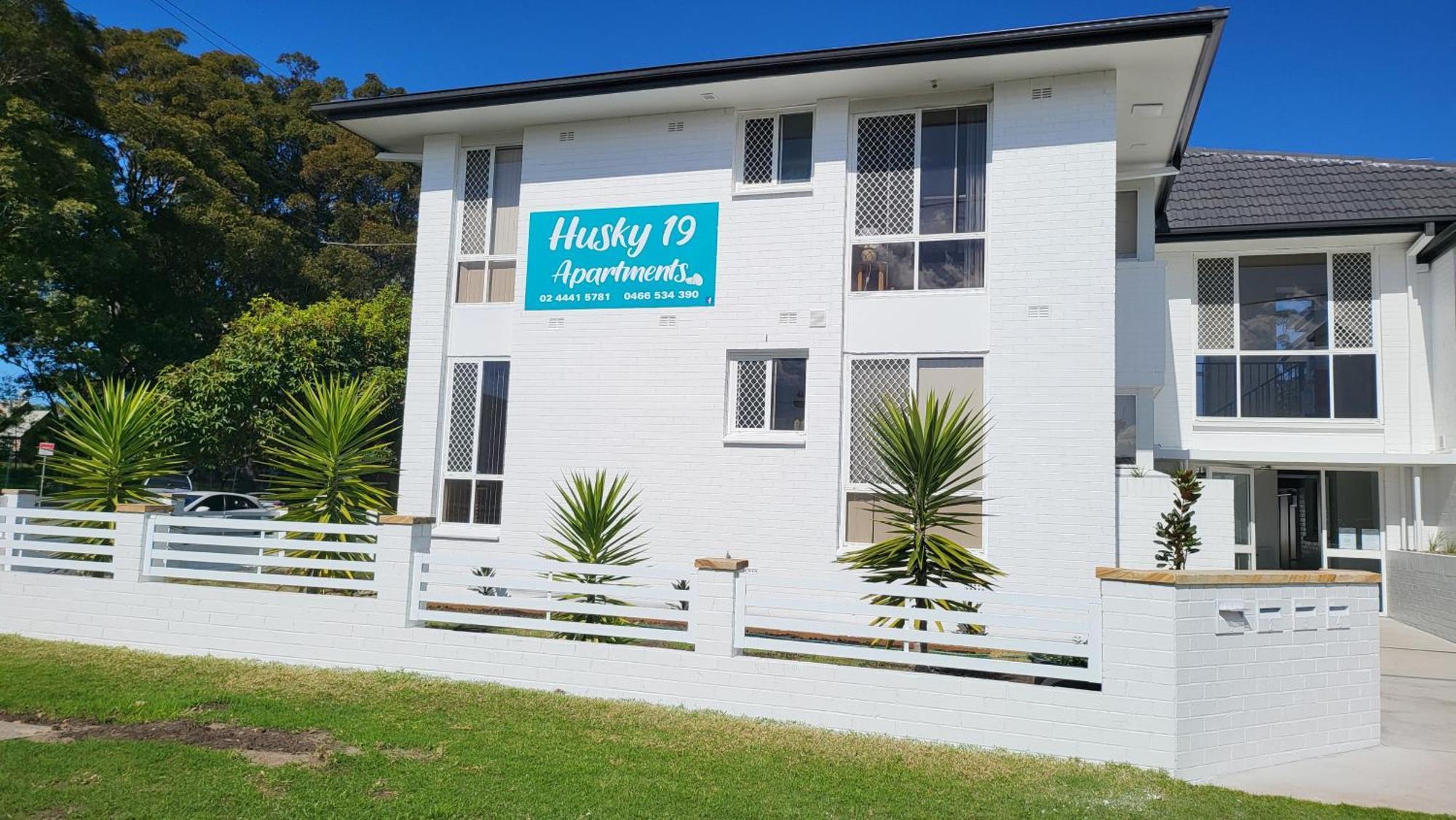 Husky 19 Beautifully Appointed - Great Location - In The Heart Of Husky *